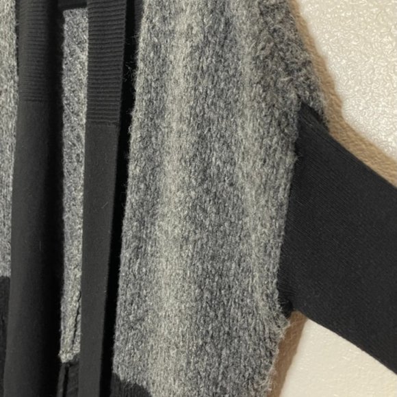 Smartwool | Black and Grey Oversized Open Cardigan - Picture 5 of 7